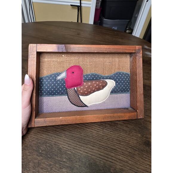 VINTAGE Handmade Quilted Hanging Wall Decor Art 8 X 12 Duck Goose Quilt Pic - Picture 4 of 16